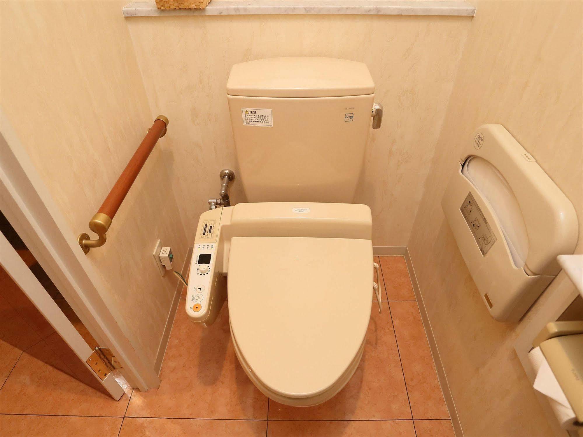 Hotel Fine Garden Gifu (Adults Only) Kakamigahara Bagian luar foto