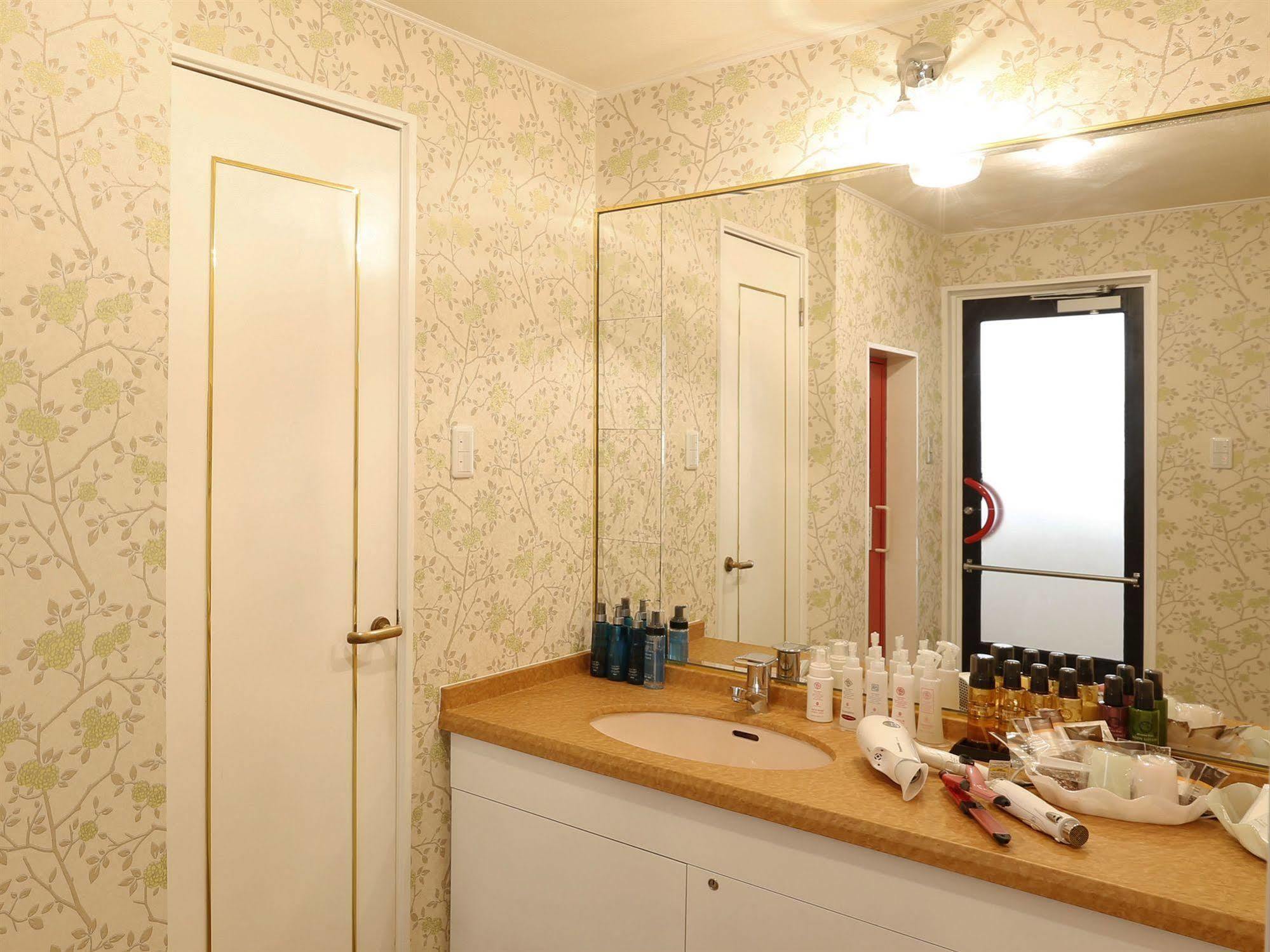 Hotel Fine Garden Gifu (Adults Only) Kakamigahara Bagian luar foto